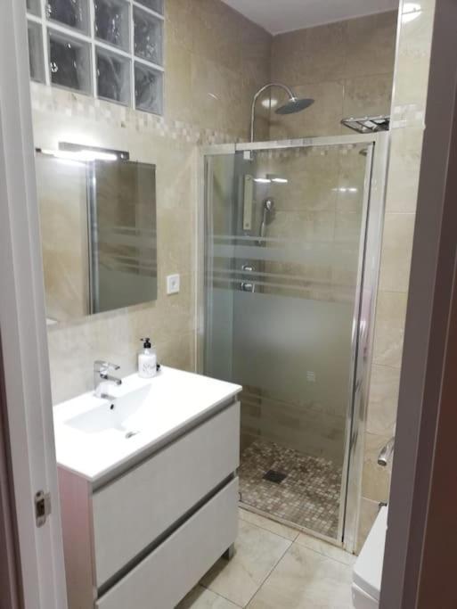 Piso Reformado 3 Habitaciones Севиля Екстериор снимка